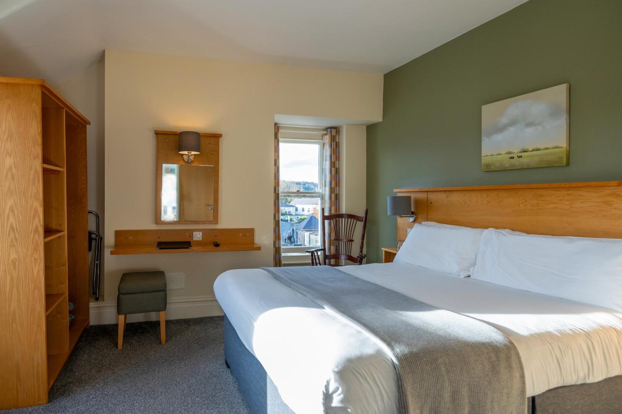 Castle Court Hotel Beaumaris Exterior photo